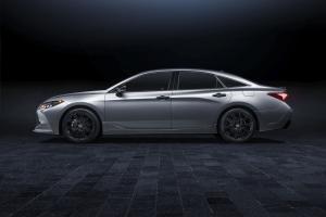 Toyota Avalon XSE Nightshade Edition 2020 года 